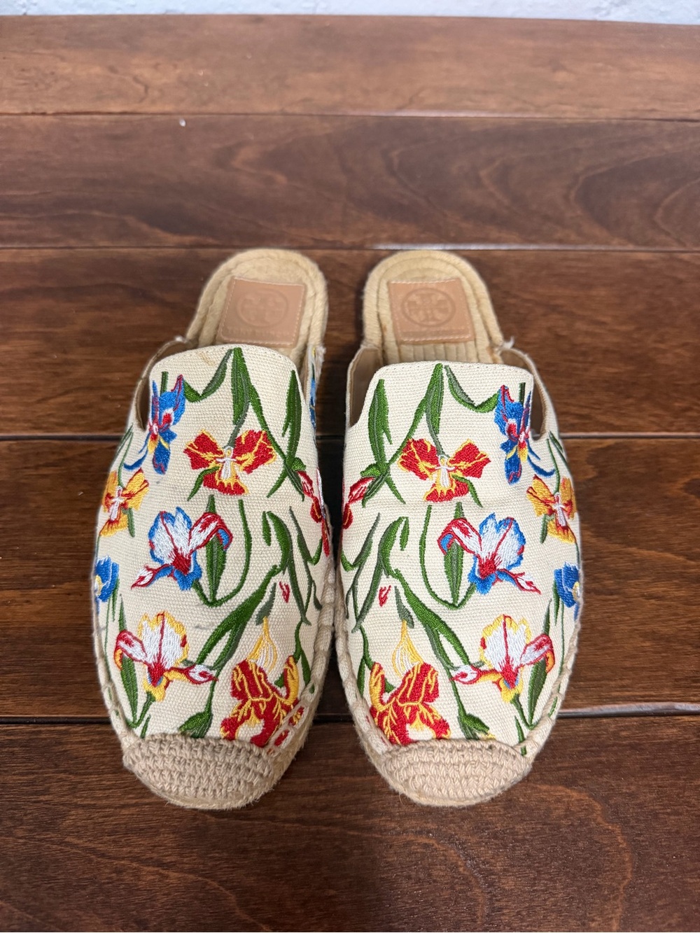 Tory Burch Embroidered Espadrille Mules – Worn Once, Size 7 - Picture 5 of 9